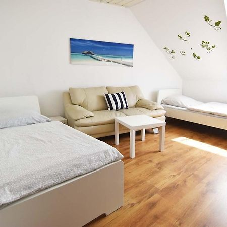 Cozy Worker Apartments Niederkassel Ngoại thất bức ảnh