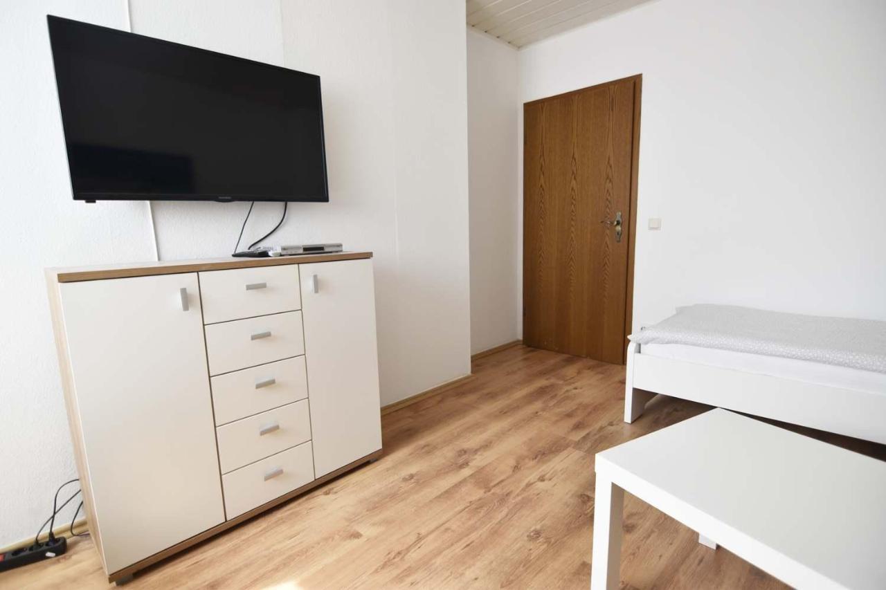 Cozy Worker Apartments Niederkassel Ngoại thất bức ảnh
